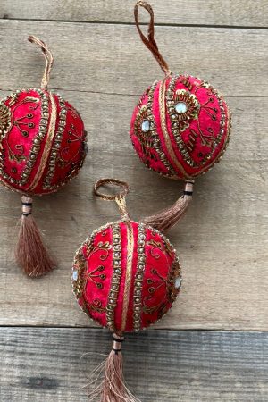 Balls Red